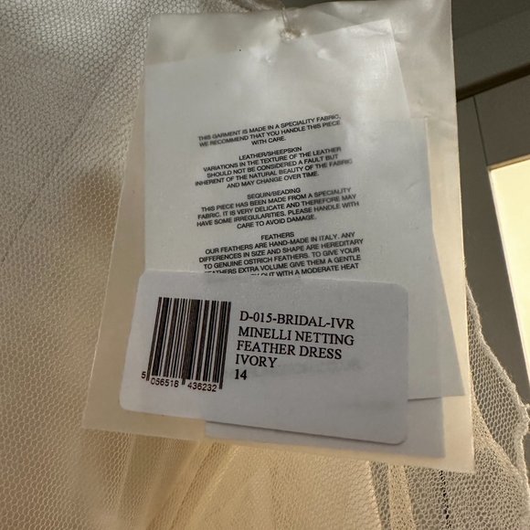 16Arlington Minelli feather-trim crepe midi dress NWT - Picture 8 of 12